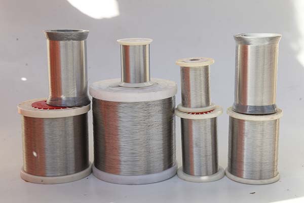 stainless steel wire with factory best price per kg .jpg